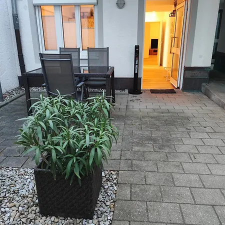 Apartment Planer Altstadtwohnung Mit Terrasse & Parkplatz