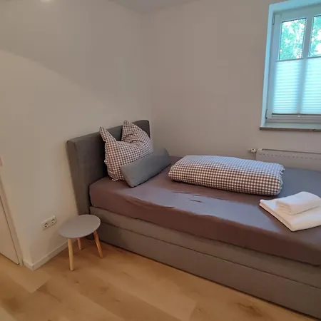 Planer Altstadtwohnung Mit Terrasse & Parkplatz Apartment