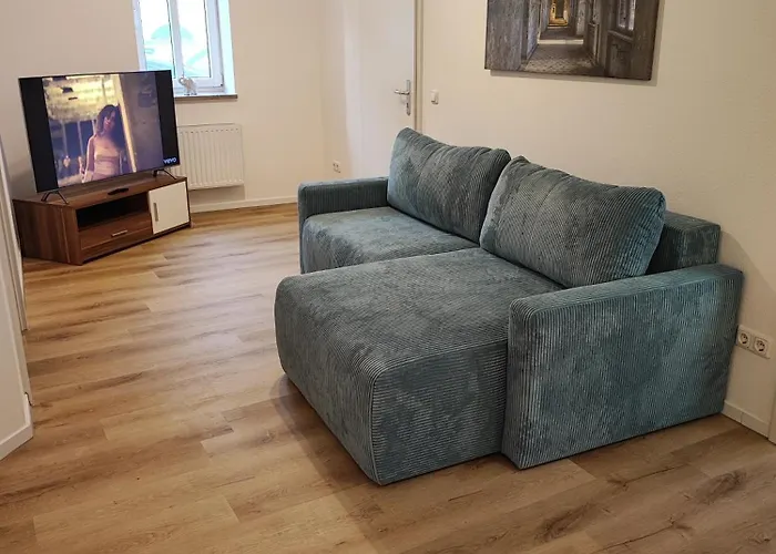 Planer Altstadtwohnung Mit Terrasse & Parkplatz Διαμέρισμα